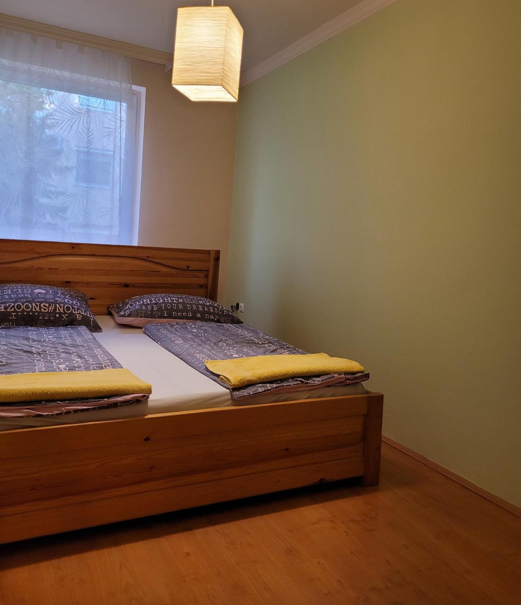 Lara Apartman Debrecen Quarto foto
